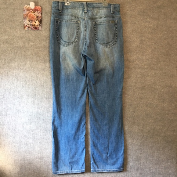 NINE WEST NWJ FACTORY FADED JEANS 6 Short EUC - Picture 3 of 13